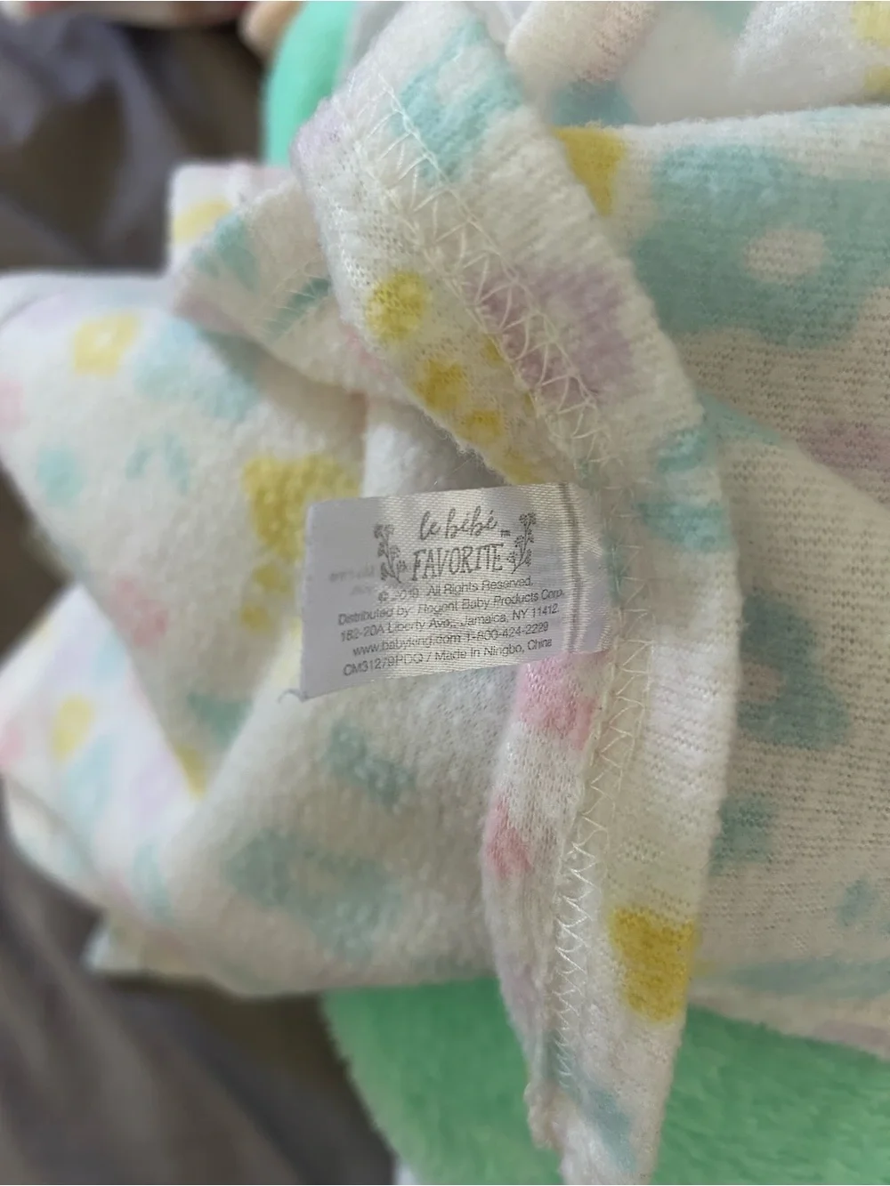 Le Bebe Favorite two floral stitches